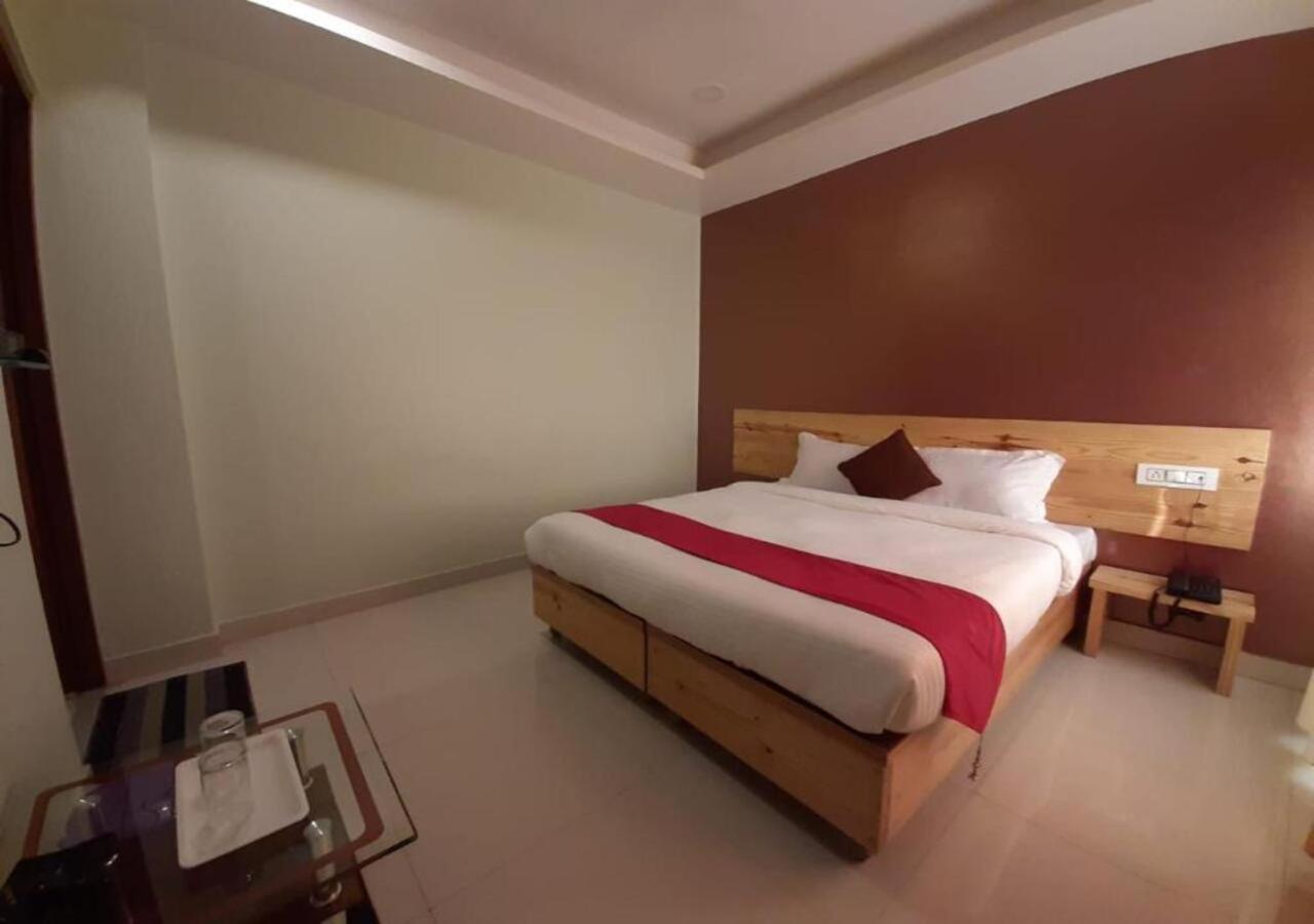 Hotel Yoga Retreat By Queens Valley Rishīkesh Dış mekan fotoğraf