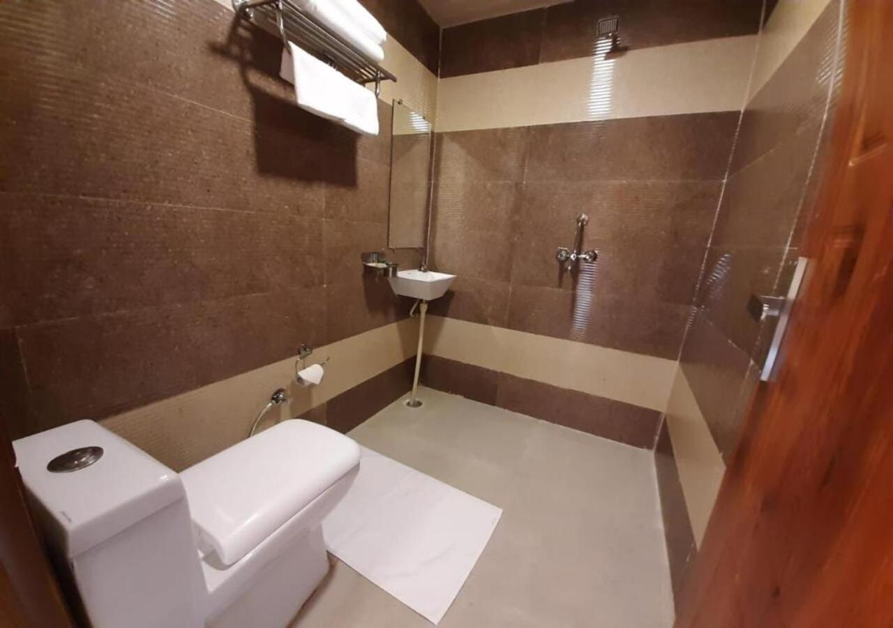 Hotel Yoga Retreat By Queens Valley Rishīkesh Dış mekan fotoğraf
